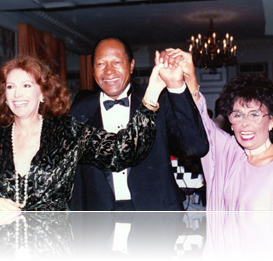Tom Bradley for California Governor Salute with Ann Getty and Lena Horne at the Pierre